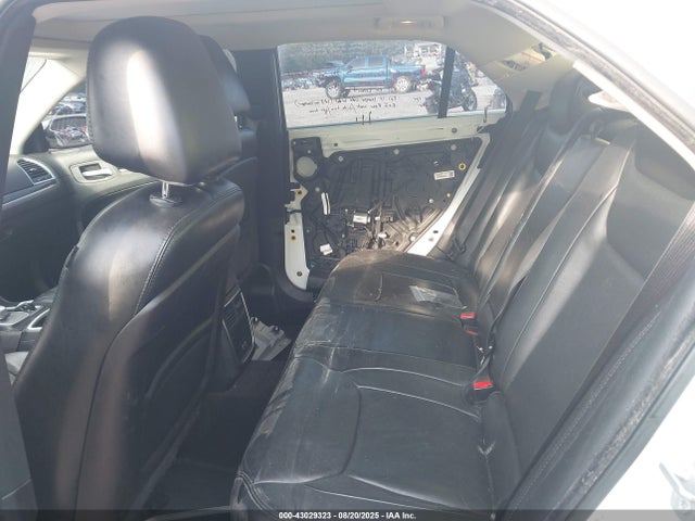 Chrysler 300 2016 2C3CCAAG3GH268489 Image 8