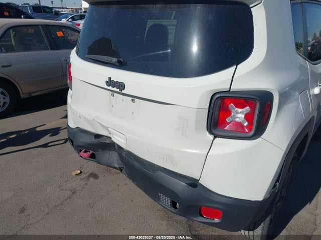 ZACCJBCB7JPG67176 Jeep 2018