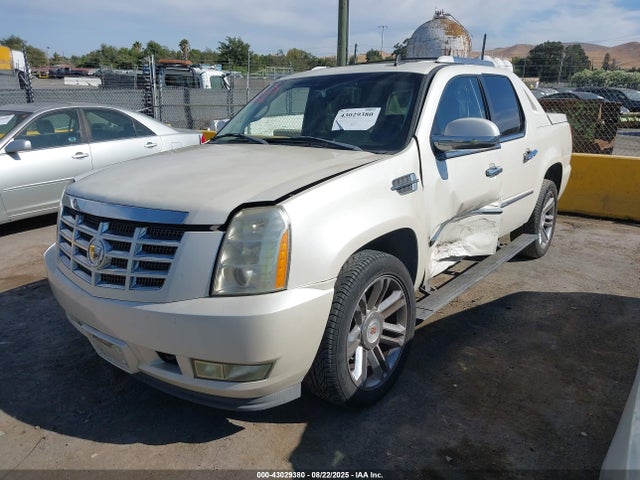 2007 CADILLAC ESCALADE EXT 3GYFK62817G319532 Photo 1