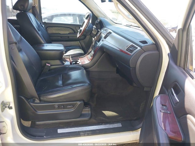 2007 CADILLAC ESCALADE EXT 3GYFK62817G319532 Photo 4