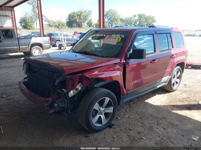Jeep 2016 2016 1C4NJRFB7GD814729 Image 2