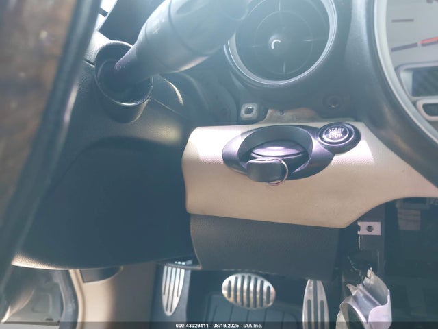 2009 MINI COOPER S WMWMF735X9TW83057 Photo 10