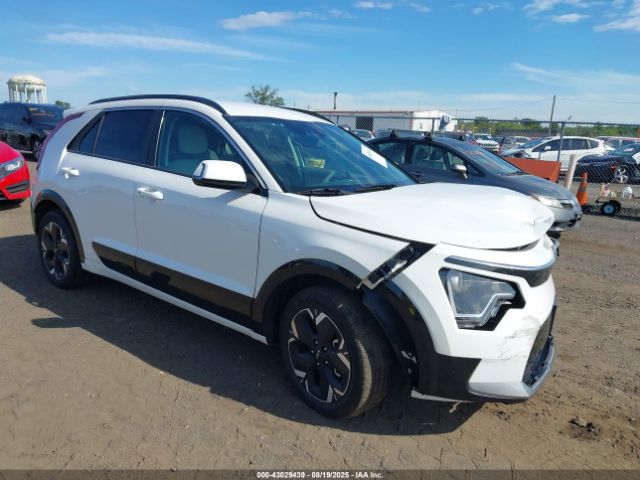 2023 KIA NIRO EV KNDCR3L17P5076353