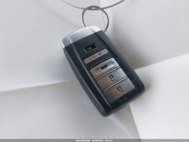 2016 ACURA RLX JH4KC1F53GC000882 Photo 10