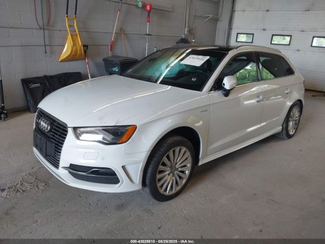 2016 AUDI A3 E-TRON WAUTPBFF2GA061870 Photo 1