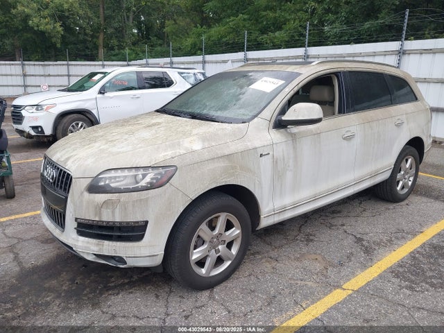 2015 AUDI Q7 WA1CGAFE4FD012293 Photo 1