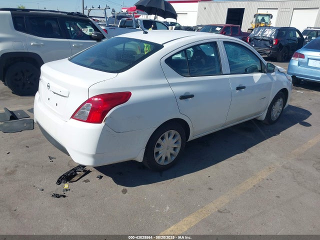 3N1CN7AP0HL831213 Nissan Versa