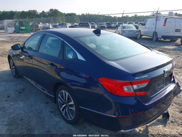 Honda lfb1/lfb2 2018 1HGCV3F41JA008650 Image 3