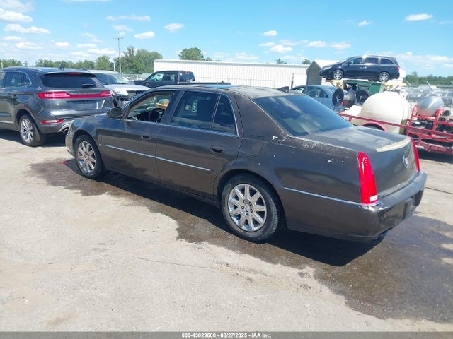 2009 CADILLAC DTS 1G6KD57Y29U110840 Photo 2