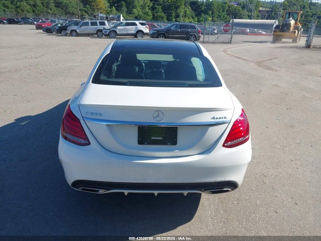 55SWF4KBXGU104052 Mercedes-Benz C-Class