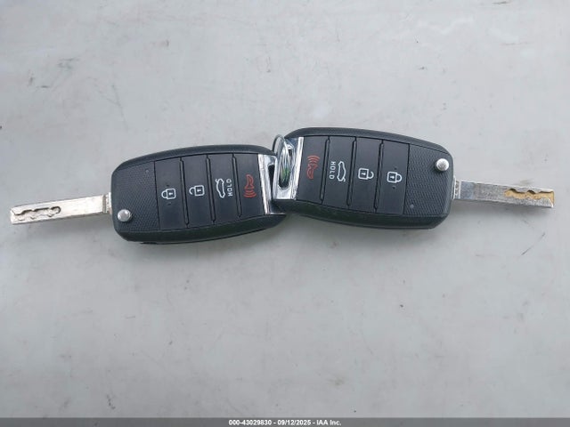 KNAGT4L34J5237160 KIA kmc g 2.4 dohc gdi