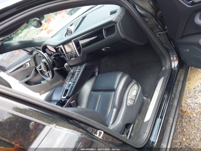 2015 PORSCHE MACAN WP1AB2A55FLB69781 Photo 4