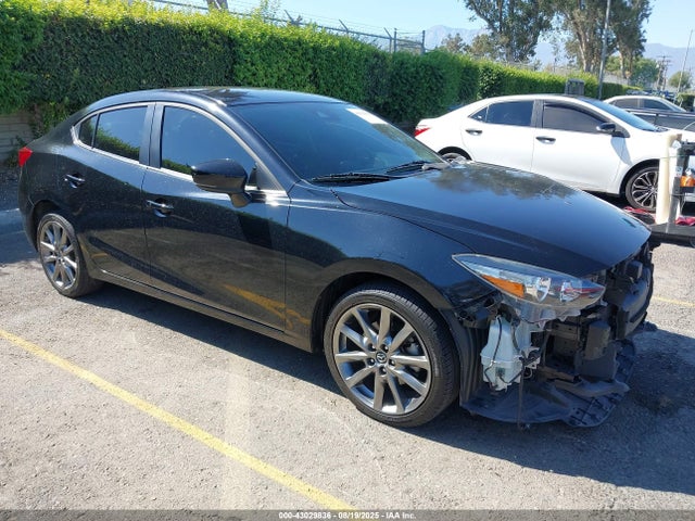 3MZBN1V38JM201501 Mazda py