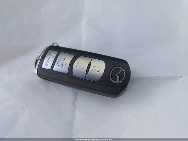 3MZBN1V38JM201501 Mazda py