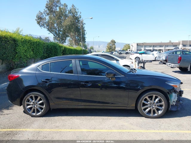 3MZBN1V38JM201501 Mazda py