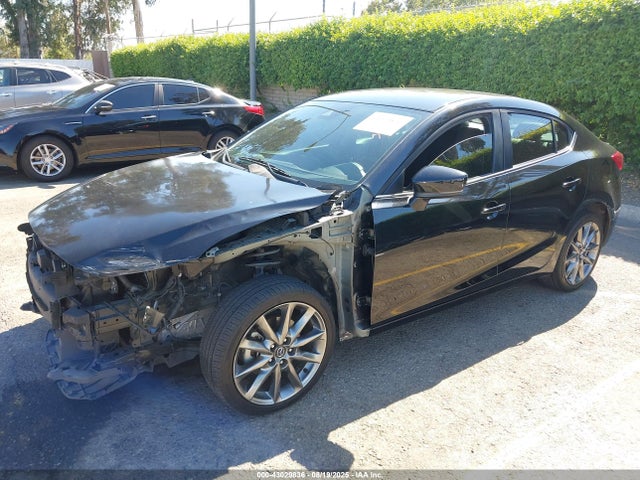 3MZBN1V38JM201501 Mazda py