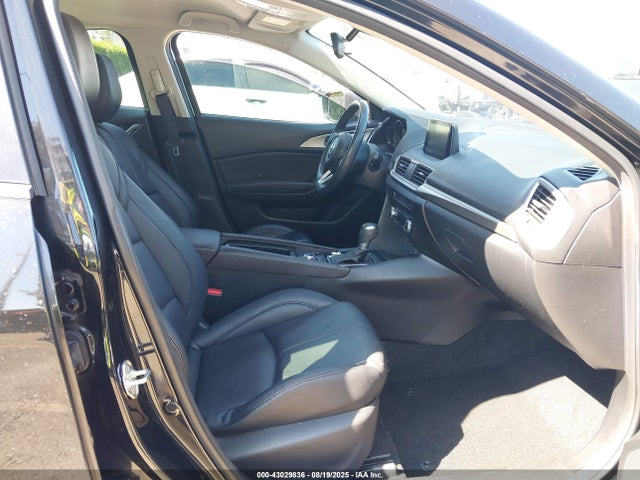 3MZBN1V38JM201501 Mazda py