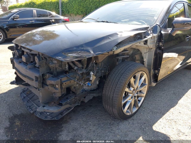 3MZBN1V38JM201501 Mazda py