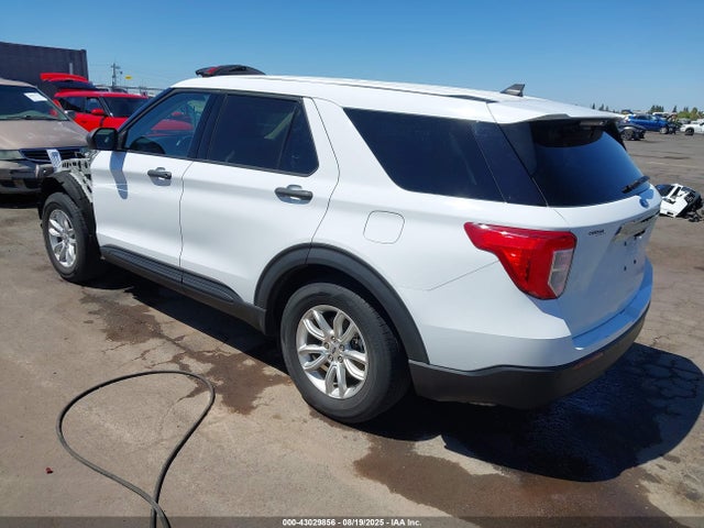 Ford Explorer 2021 1FMSK7BH0MGA33720 Image 3