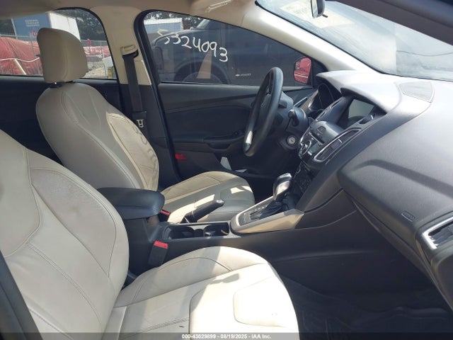 Ford 2016 2016 1FADP3F24GL223955 Image 5