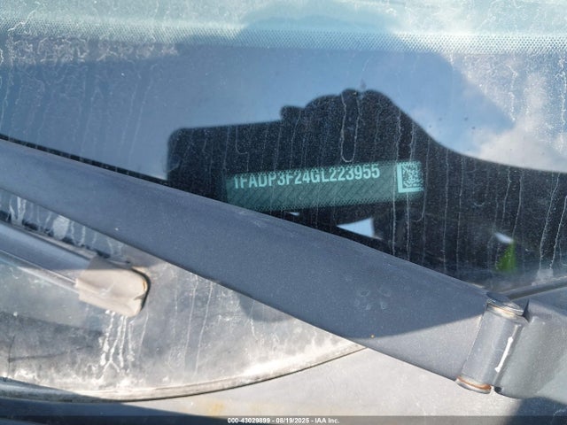 Ford 2016 2016 1FADP3F24GL223955 Image 9