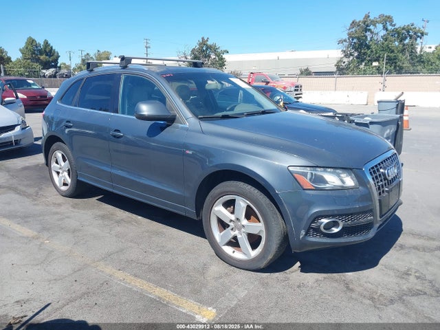 2011 AUDI Q5 WA1DKAFP2BA070600 Photo 0