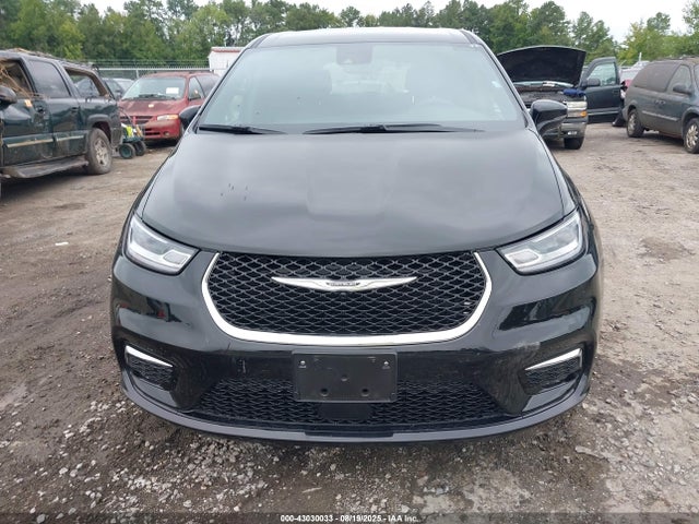 Chrysler 2025 2025 2C4RC1BG7SR581407 Image 12