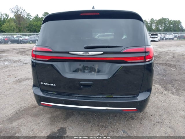 Chrysler 2025 2025 2C4RC1BG7SR581407 Image 16