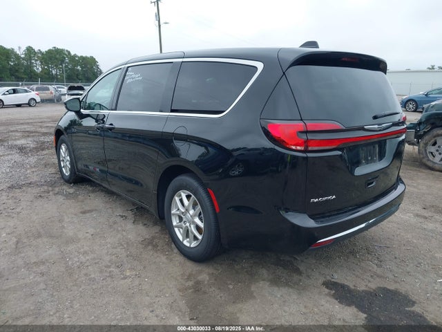 Chrysler 2025 2025 2C4RC1BG7SR581407 Image 3