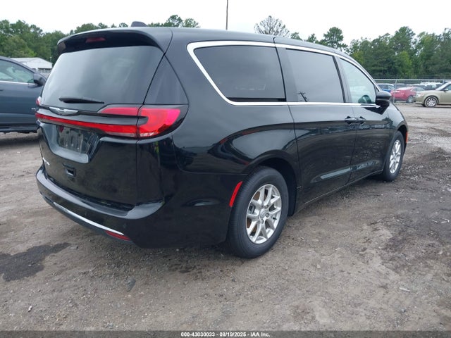 Chrysler 2025 2025 2C4RC1BG7SR581407 Image 4