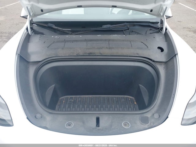 2023 TESLA MODEL Y 7SAYGAEE5PF664625 Photo 9