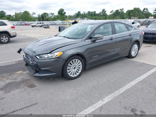 Ford 2016 2016 3FA6P0LU1GR368658 Image 2