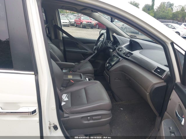 Honda j35z8 2015 5FNRL5H62FB028705 Image 5
