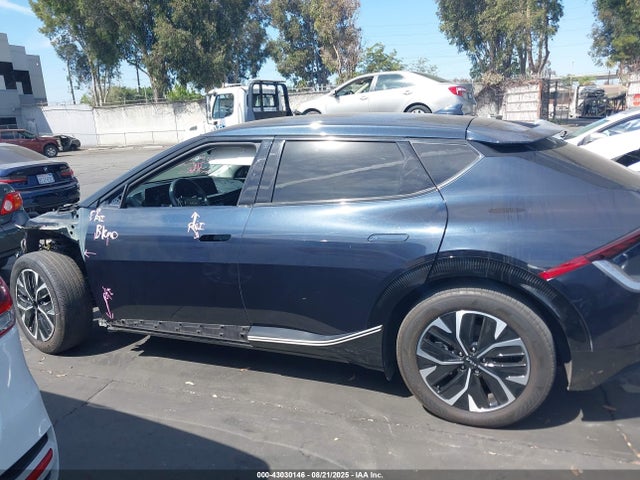KNDC34LA5N5079305 KIA EV6