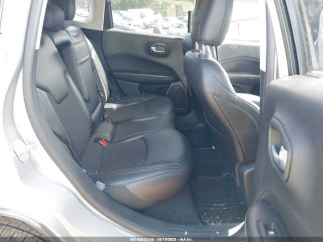 2019 JEEP COMPASS 3C4NJDBB4KT647418 Photo 7