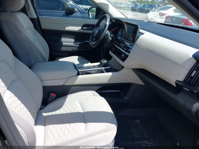 Nissan 2022 2022 5N1DR3BB1NC239632 Image 5