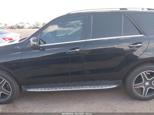 Mercedes-Benz m276 2016 4JGDA5GB8GA677378 Image 14