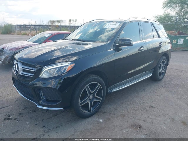 Mercedes-Benz m276 2016 4JGDA5GB8GA677378 Image 2