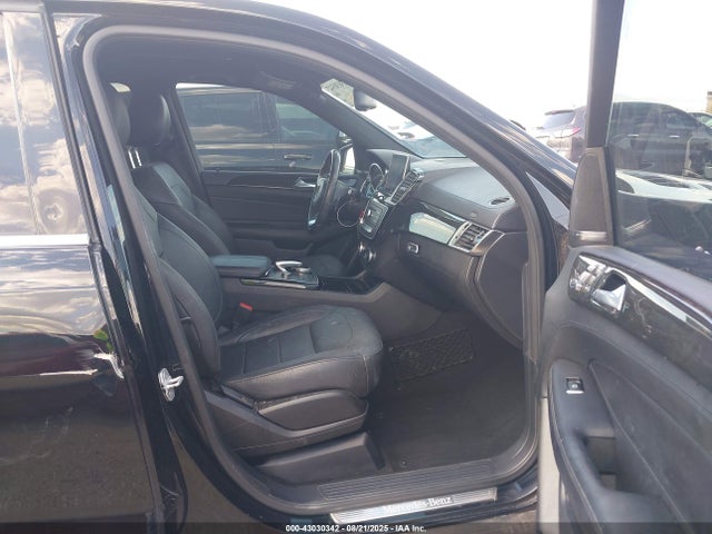 Mercedes-Benz m276 2016 4JGDA5GB8GA677378 Image 5