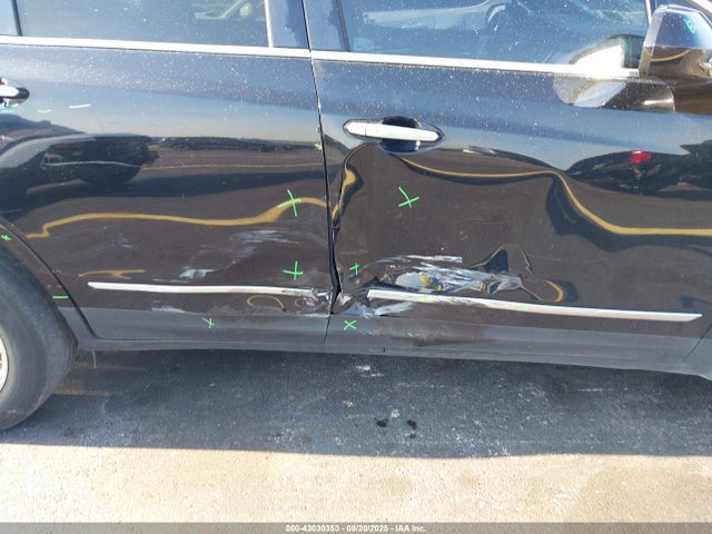 2017 CADILLAC XT5 1GYKNARS8HZ244470 Photo 5