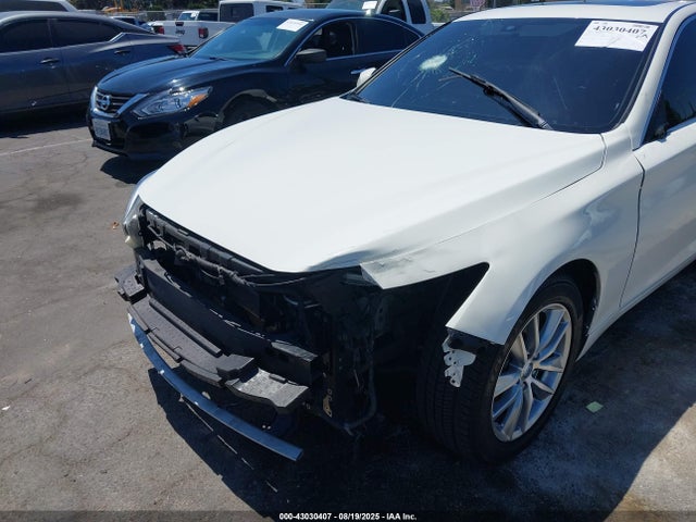 JN1EV7AP5HM739089 Infiniti Q50