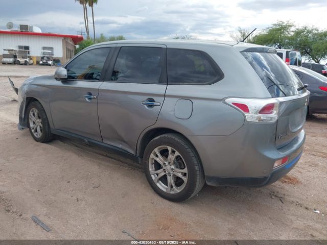 2014 MITSUBISHI OUTLANDER JA4AD3A33EZ020078 Photo 2
