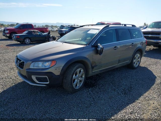 2011 VOLVO XC70 YV4902BZ8B1115468 Photo 1
