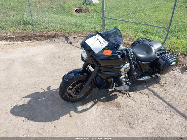 2011 KAWASAKI VN1700 JKBVNRJ1XBA000254 Photo 1