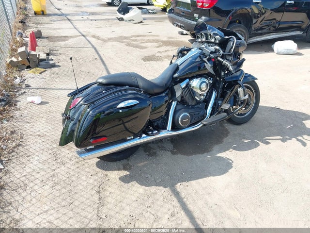 2011 KAWASAKI VN1700 JKBVNRJ1XBA000254 Photo 3