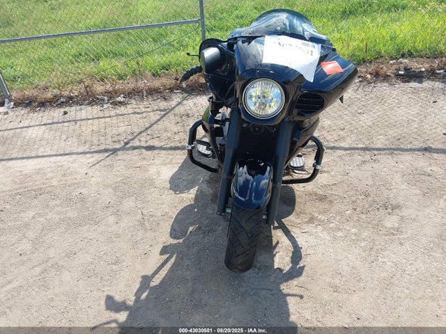 2011 KAWASAKI VN1700 JKBVNRJ1XBA000254 Photo 4