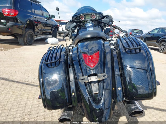 2011 KAWASAKI VN1700 JKBVNRJ1XBA000254 Photo 5