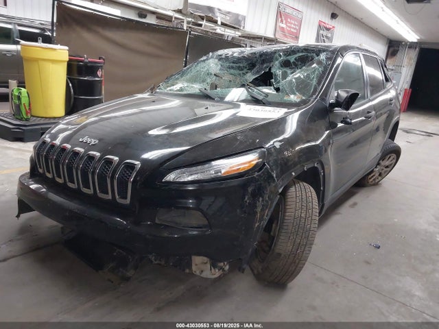 1C4PJLAB9HD240438 Jeep Cherokee