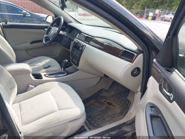 2G1WB5E3XE1161206 Chevrolet lfx