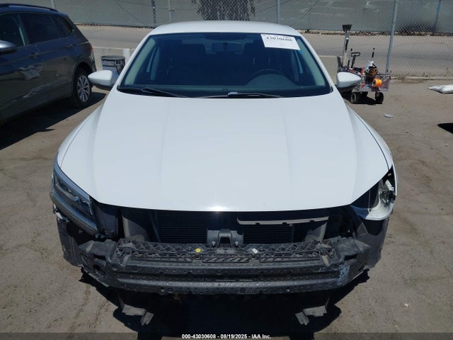 Volkswagen 1.8t 2016 1VWAT7A3XGC032005 Image 13